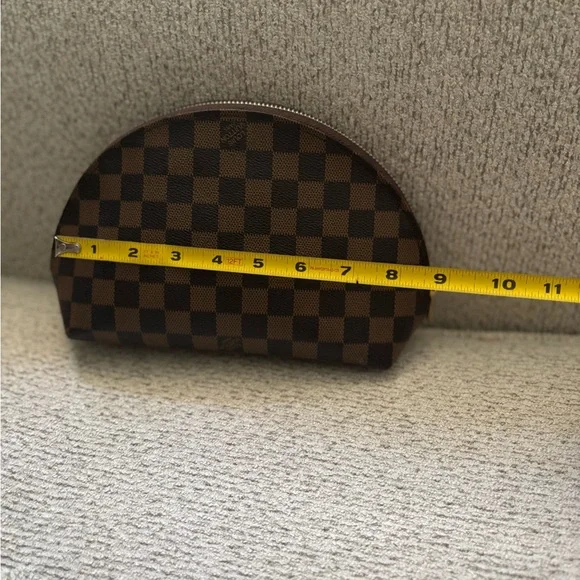 Checkered Brown Cosmetic *Fashion Pouches - Picture 11 of 17